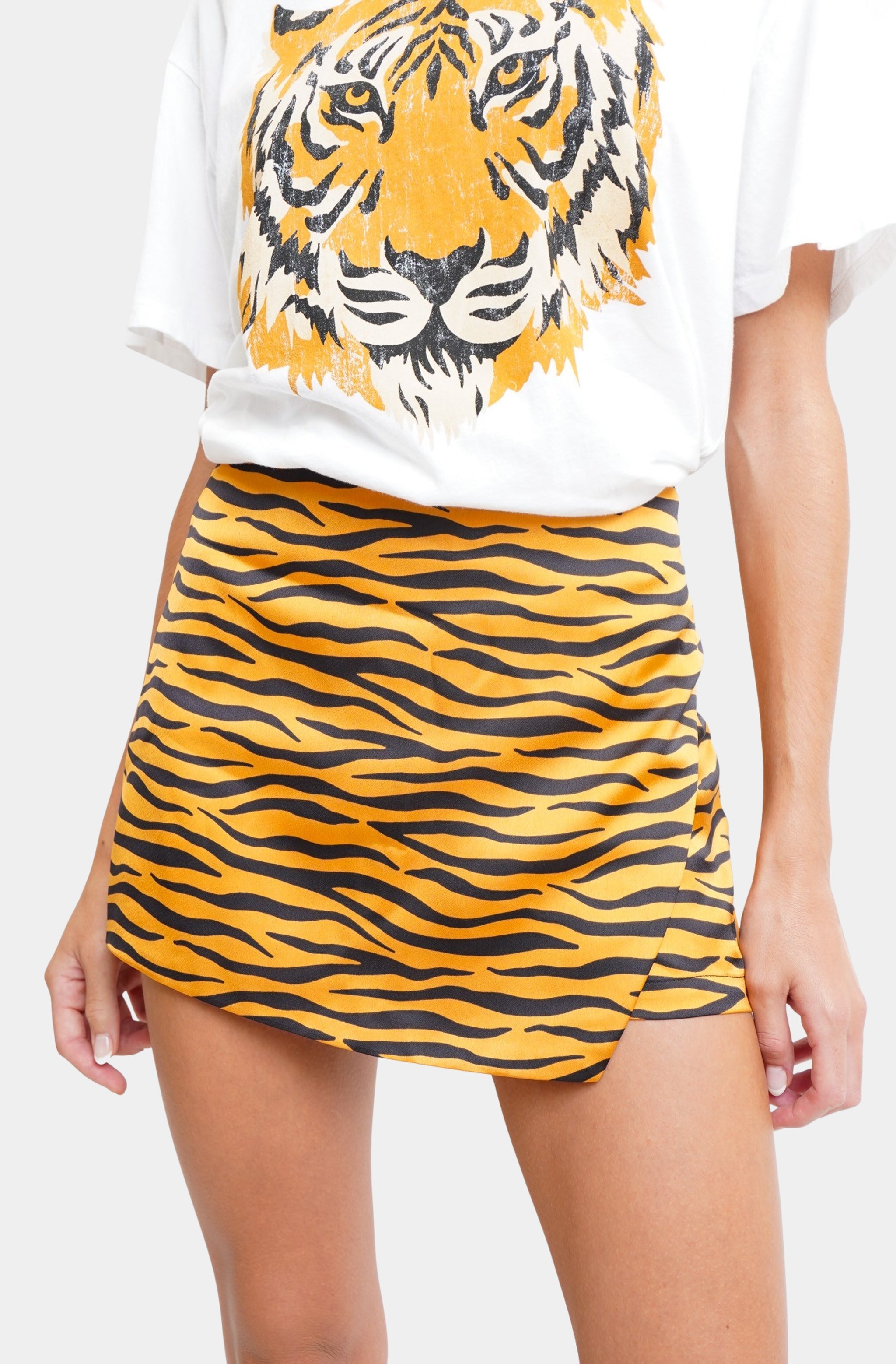 Hemline Exclusive Spencer Skort