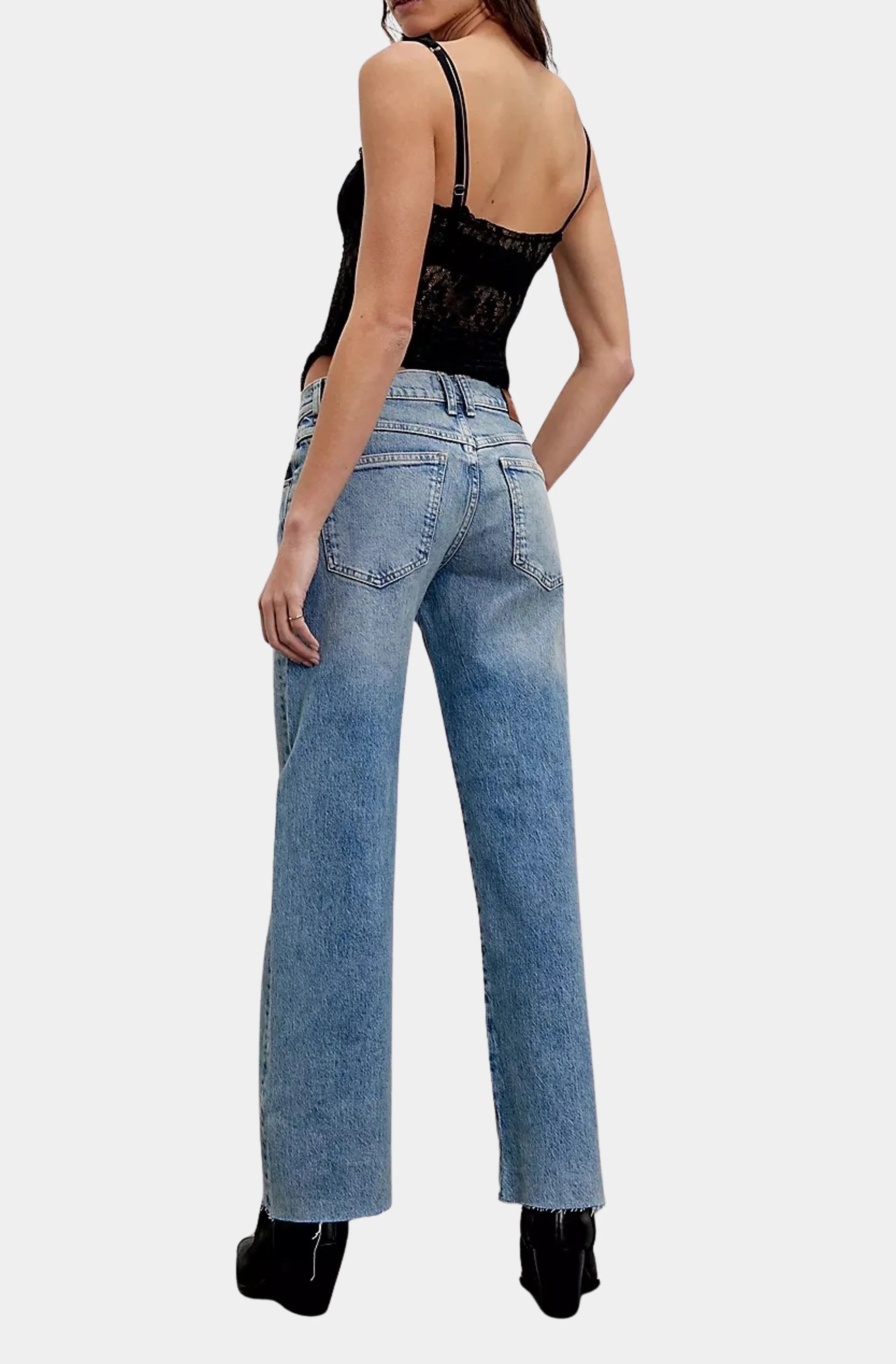 Risk Taker Mid-Rise Straight Jean