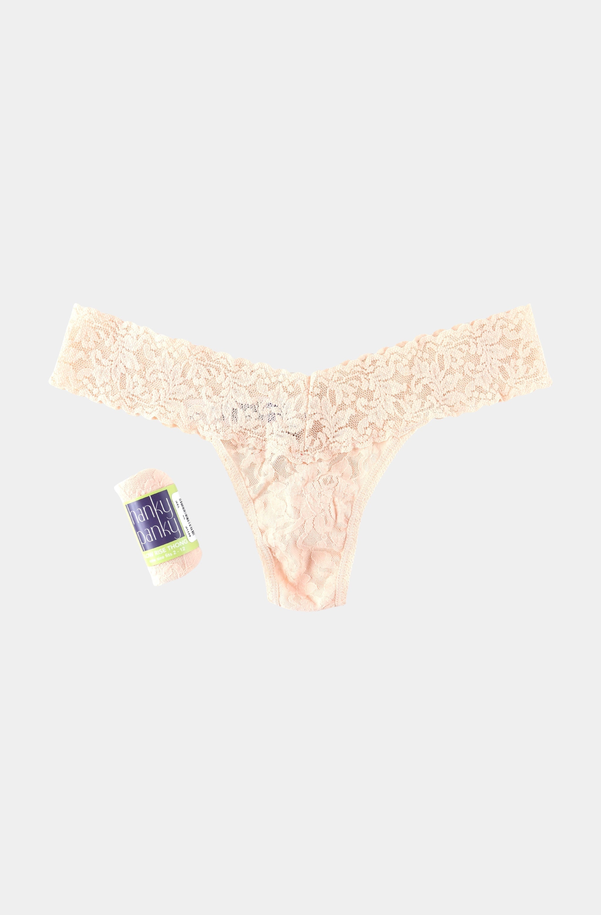 Signature Lace Low Rise Thong