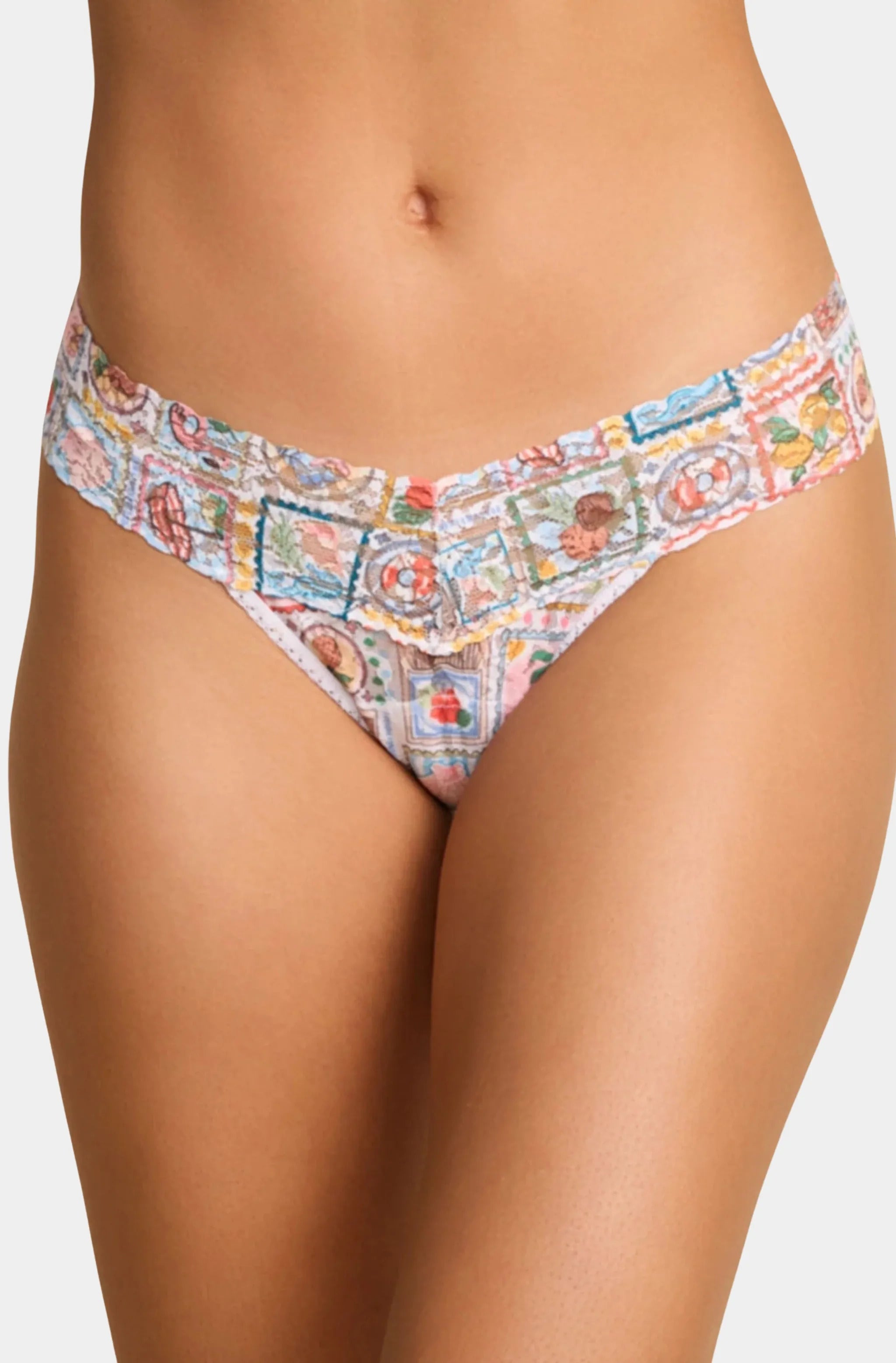 Printed Signature Lace Low Rise Thong