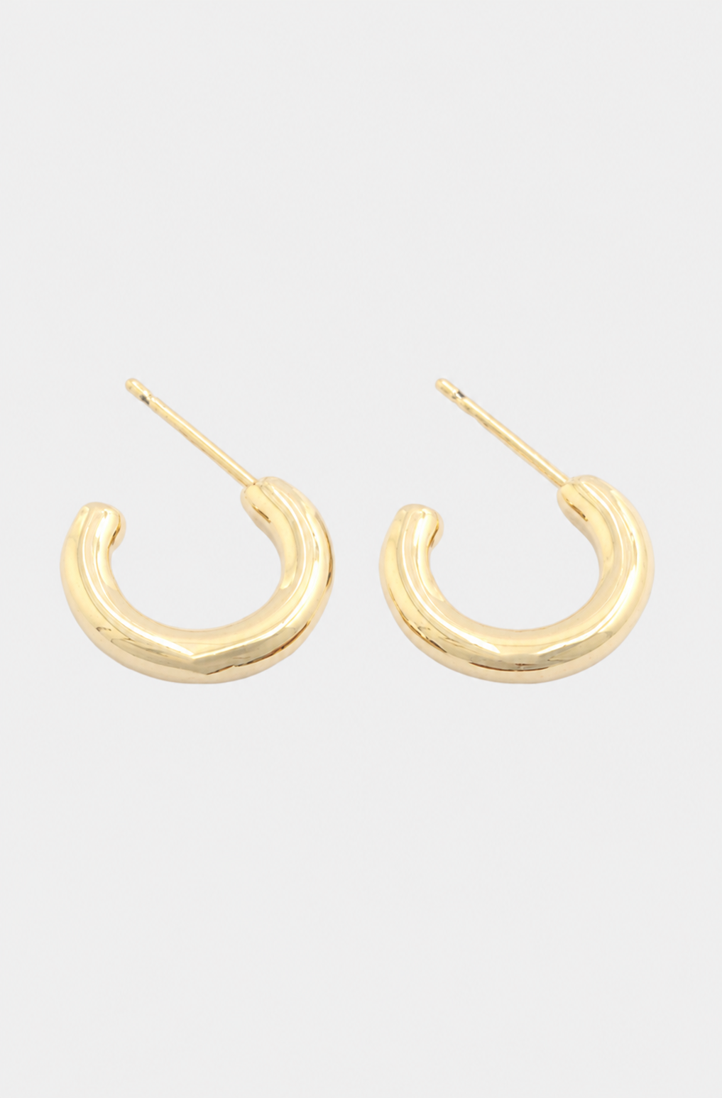 Zelie Earrings — Gold detail